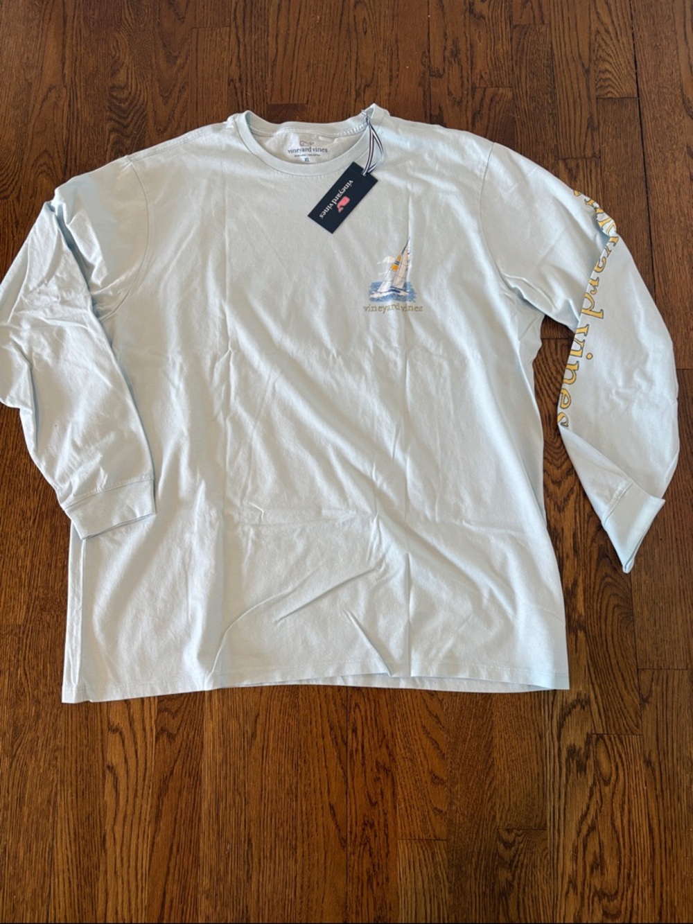 Vineyard Vines Light Blue Long-Sleeve Crewneck with Sailboat Logo, NWT